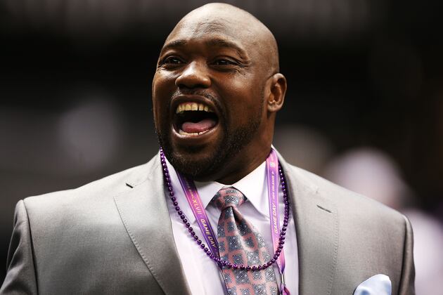 Warren Sapp Rips Darrelle Revis for Being “Selfish”