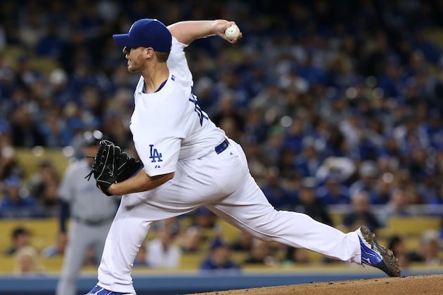 Dodgers' Chad Billingsley Sidelined by Pain in Throwing Elbow