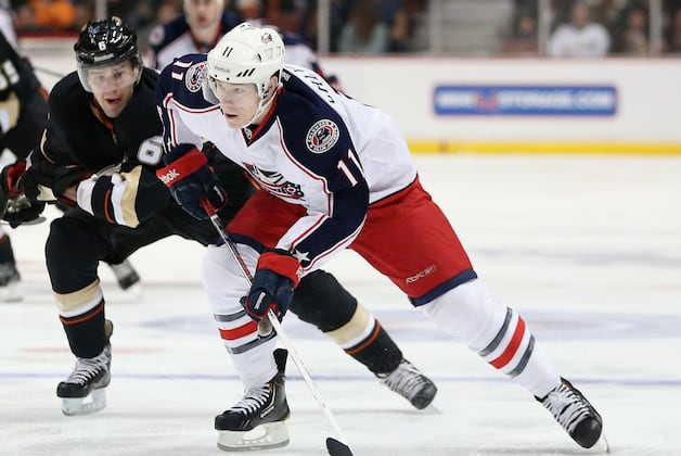 Blue Jackets Re-Sign Matt Calvert