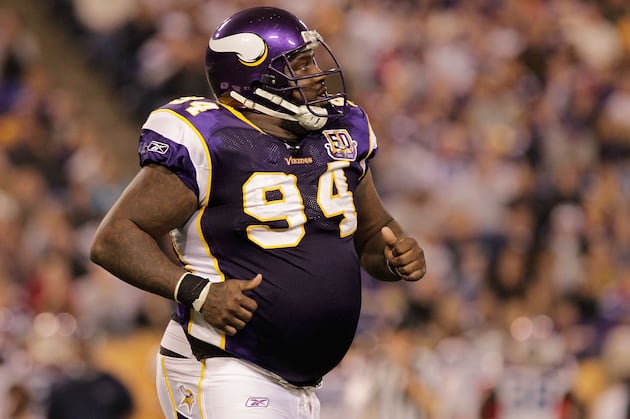 Vikings to Re-Sign Pat Williams for One Day so He Can Retire with Team