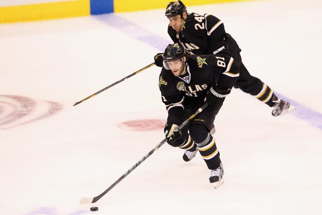 Avalanche Add Tomas Vincour to Lineup vs. Blues in St. Louis