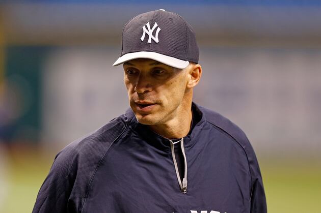 Ichiro Clutch Two-Run Single in the Ninth Propels Yankees over Rays