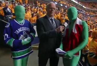 The-canucks-green-men-make-the-trip-to-nashville_crop_north