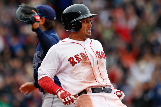 Shane Victorino Leaves Game Due to Injury