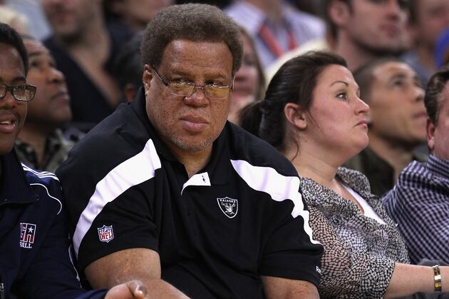 Raiders Talking to Several Teams About Trading Down