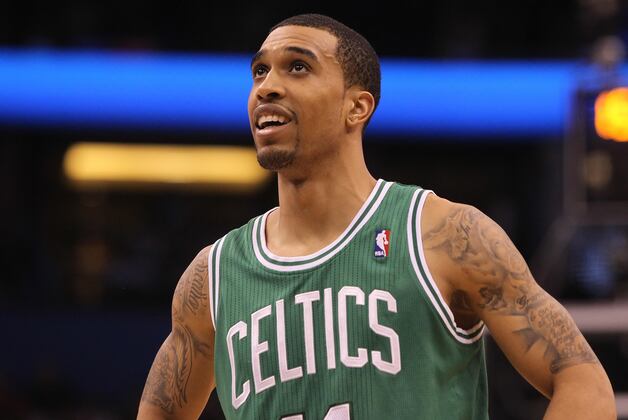 Rivers Says Courtney Lee Is Out of Rotation