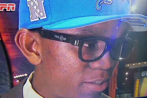 PHOTO: Ziggy Ansah Wears 3D Glasses to NFL Draft
