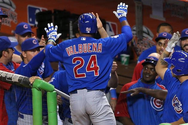 Valbuena's Tie-Breaking Homer in 9th Lifts Cubs