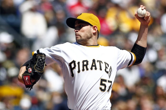 Sanchez Won't Change His Style on Mound