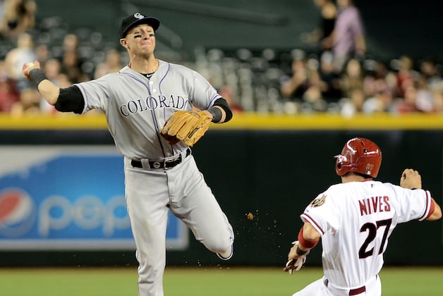 Tulowitzki Helps Rockies Push Past D-Backs