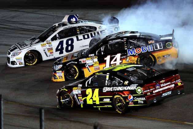 Smoke, Kyle Busch, Kes Struggle at Richmond