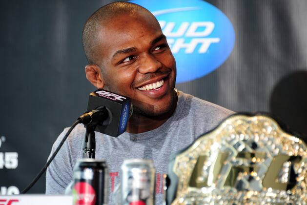 Jon Jones Injury: Updates on UFC Star's Toe Following Victory vs. Chael Sonnen