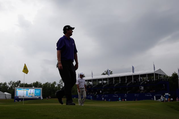 Play Suspended in 2013 Zurich Classic of New Orleans
