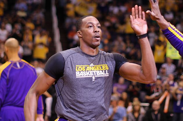 Dwight Howard Takes to Twitter to Apologize to Lakers Fans, Hints Atreturn