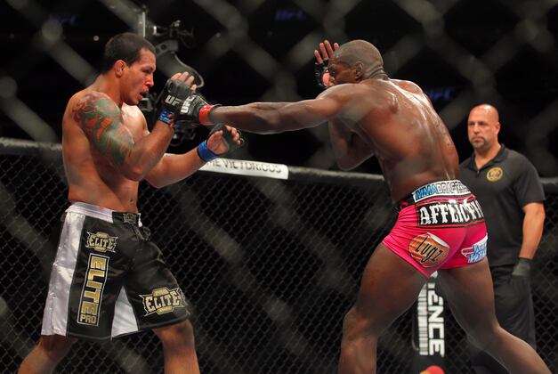 Phil Davis vs. Vinny Magalhaes Full Fight Technical Breakdown