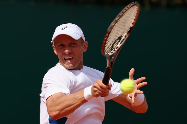 Davydenko Knocked Out in 1st Round of BMW Open