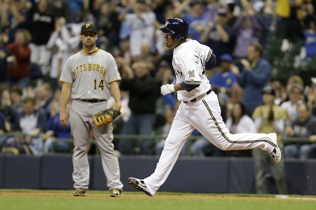 Brewers Hit Five Homers to Beat Pirates