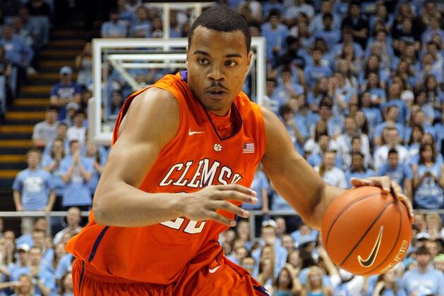 Clemson F Sullivan Transfers to Charlotte