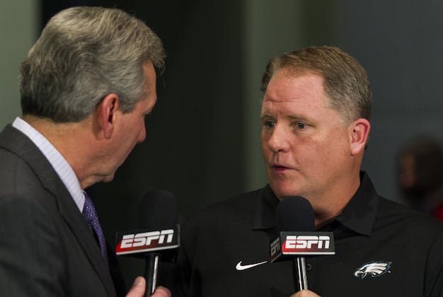Chip Kelly Blames the Offensive Line for Michael Vick's Down Year
