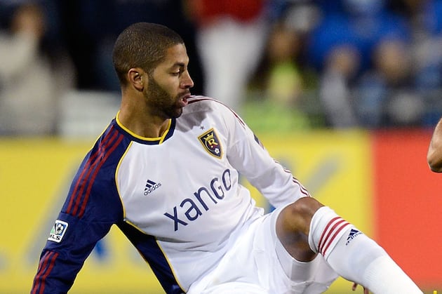Saborio out Several Weeks with Quad Strain