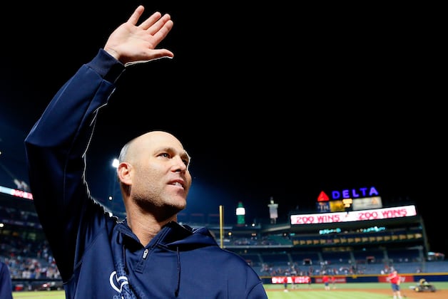 Braves' Hudson Homers in His 200th Career Win