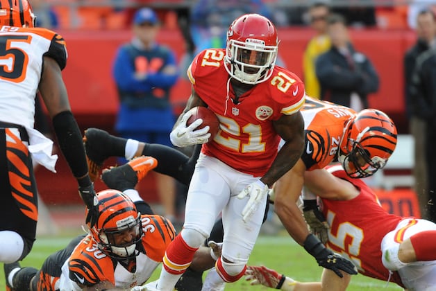 Chiefs Trade CB Javier Arenas to Cardinals, Acquire FB Anthony Sherman