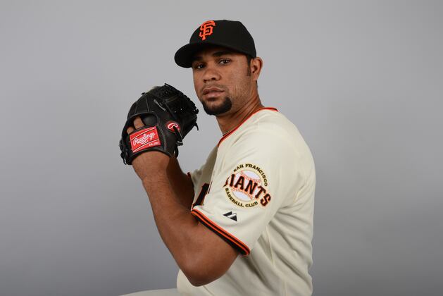 Giants Call Up New Reliever, Place Mijares on Bereavement List