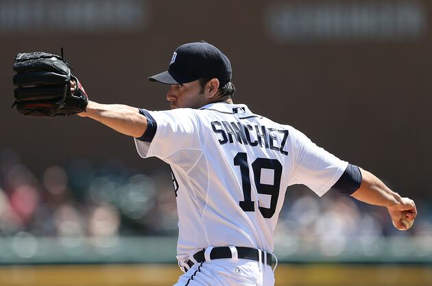 Diamond Shuts Down Tigers as Twins Prevail