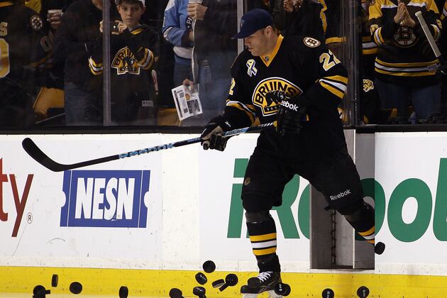 Thornton Lauds Leafs Coach Carlyle