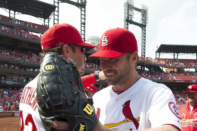 Cards Nip Brewers in Series Opener