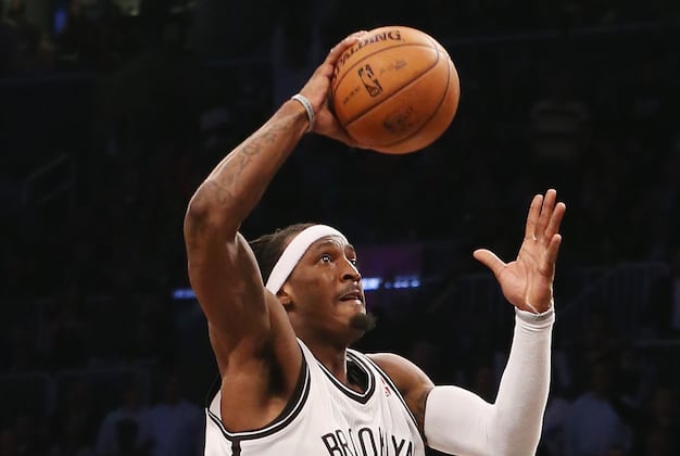 Video: Gerald Wallace Airballs a Wide-Open Layup