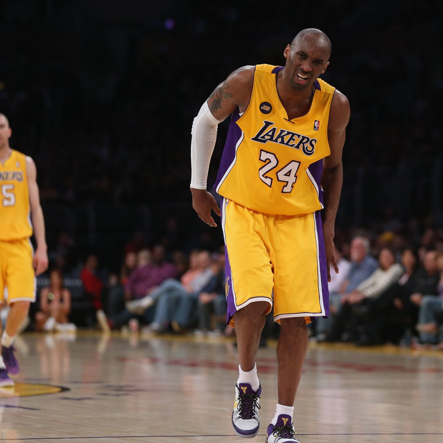 Los Angeles Lakers: The 2012-13 Season in Retrospect | Bleacher Report