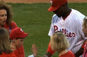 Blind Fan Asks Ryan Howard to Hit a Home Run for Him. Howard Delivers