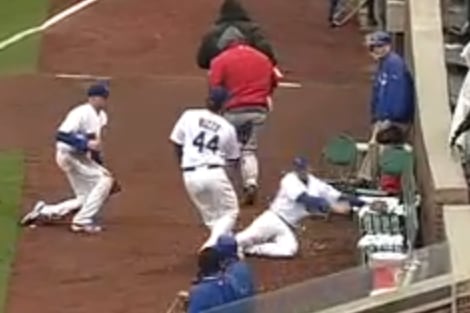 Cubs' Darwin Barney Fall Down and Go Boom