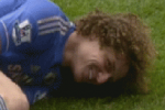Watch: Luiz Laughs After Taking Dive vs. Utd