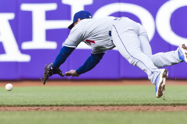 Cain Earns 1st Win as Giants Sweep Dodgers
