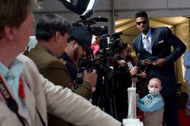 Nerlens Noel Brought Seven-Year Old Leukemia Patient to the Kentucky Derby
