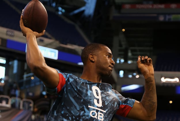 Schefter Thinks EJ Will Be 1st Rookie QB to Start