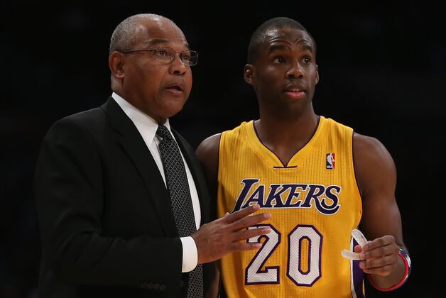 Report: Lakers Will Not Retain Bickerstaff and Person