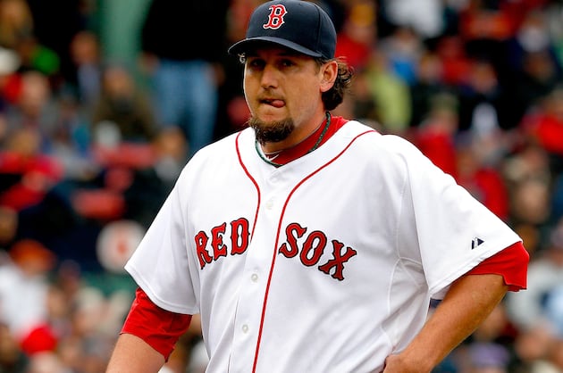 Joel Hanrahan Exits Game with Injury
