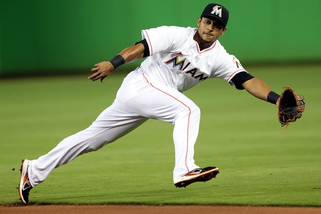Marlins Put 2B Donovan Solano on Disabled List