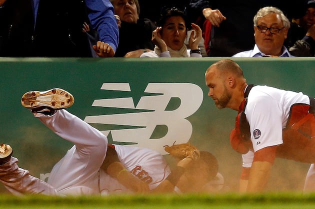 David Ross Says Leg Is 'A Little Sore' After Collision with Will Middlebrooks