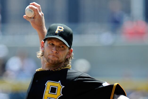 Hernandez Outduels Burnett to Lead Mariners to Win