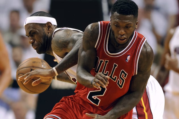 Tall Order: LeBron May Draw Bulls' Robinson