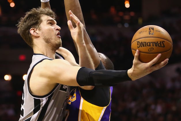 Splitter Available off the Bench for Game 2