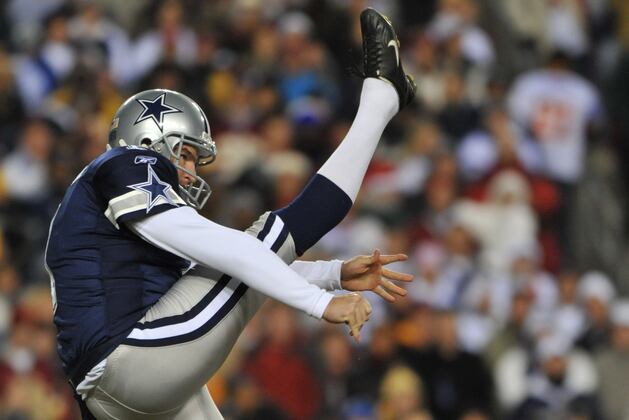 Report: Raiders Take a Look at Mat McBriar, Jason Baker