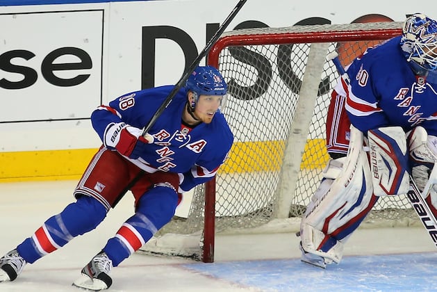 Staal Won't Be in Lineup for Rangers in Game 5