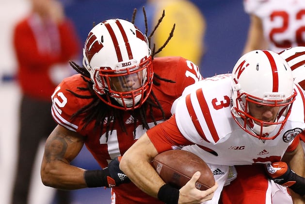 Southward, Doe Give Badgers Track Team a Boost