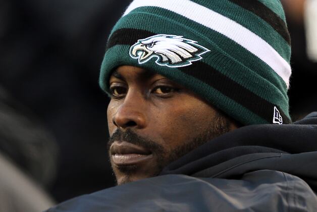 In Chip Kelly Offense, Vick Will Need to Get Rid of Ball Faster