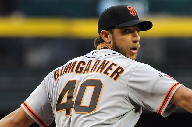Giants Beat Atlanta Braves 10-1 as Madison Bumgarner Strikes out 11